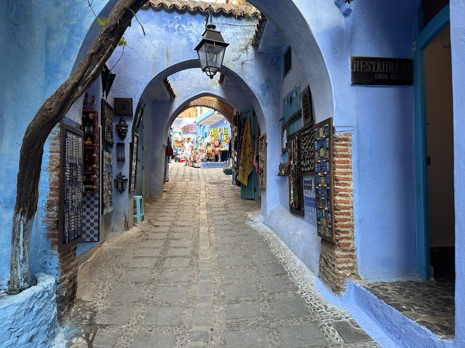 Bleu alleyways