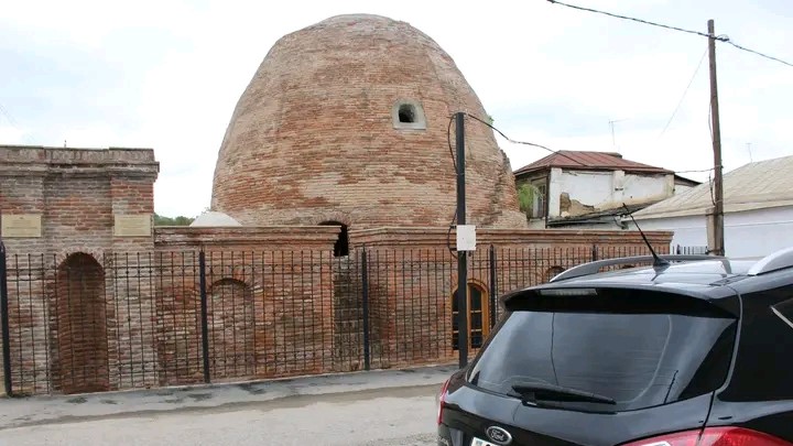 Chukhur Hamam