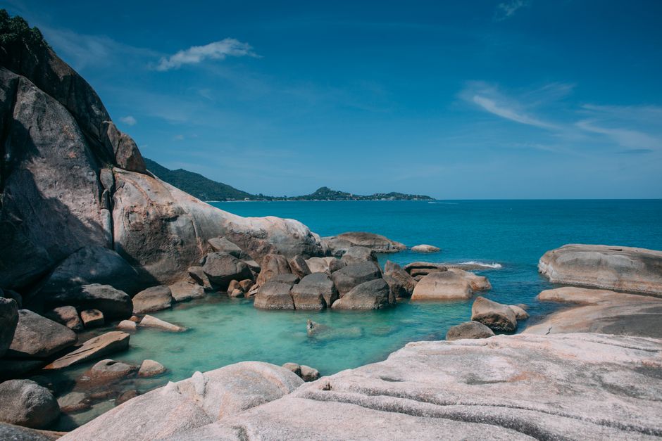 Hin Ta Hin Yai Rocks