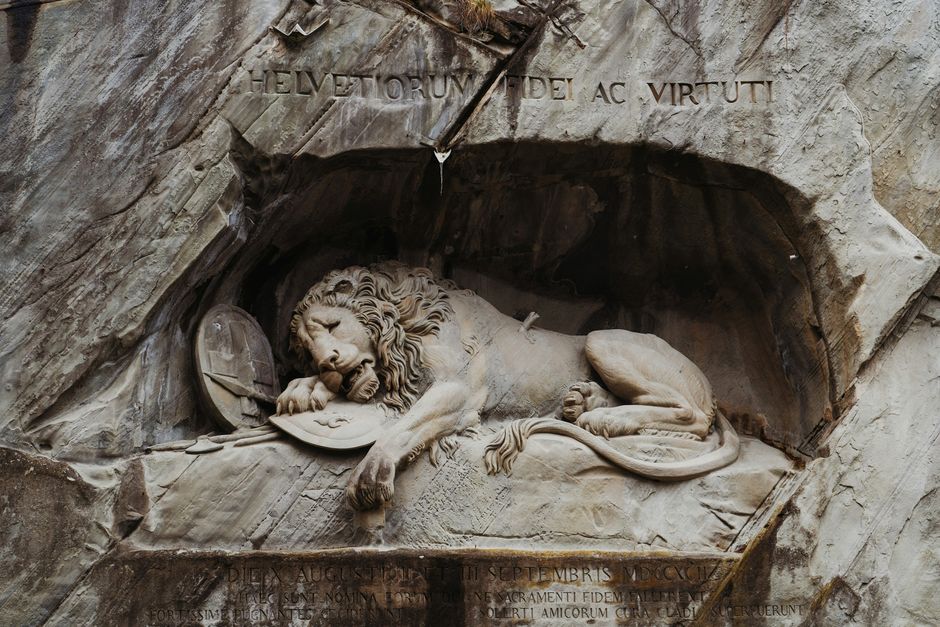 Lion Monument