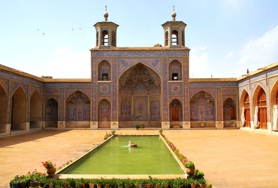 Nasir al-Mulk Mosque