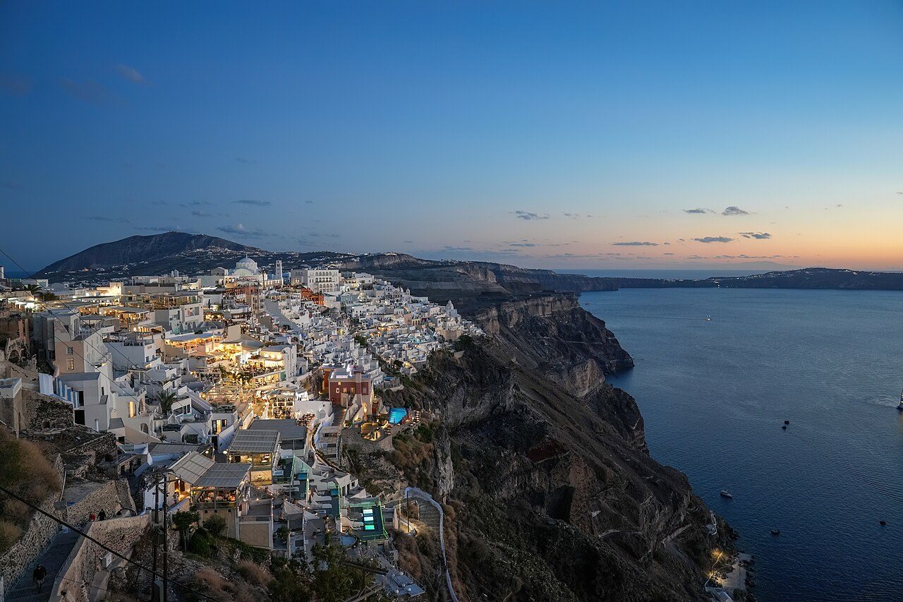 Fira Town