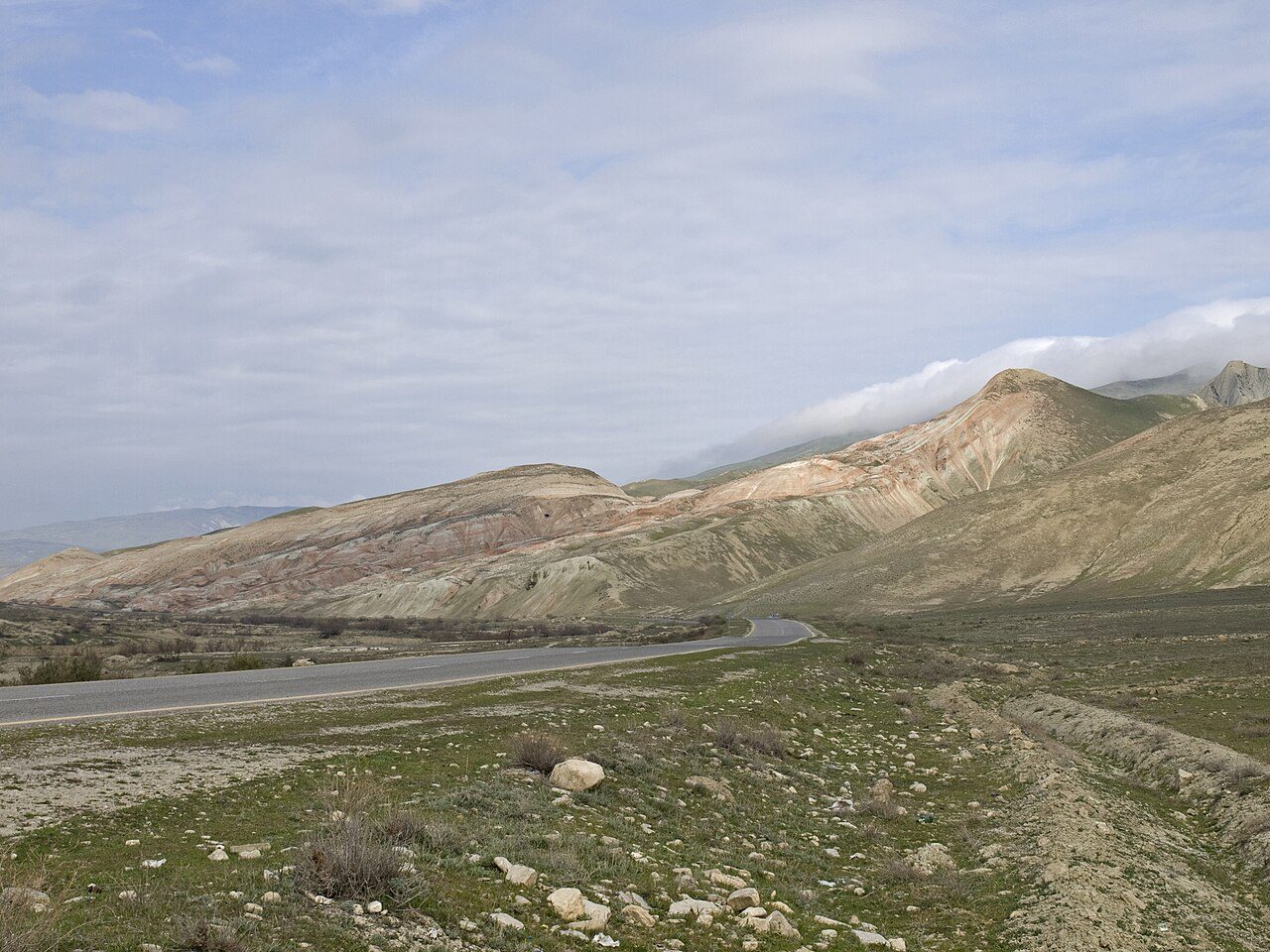 Khizi Candy Cane Mountains