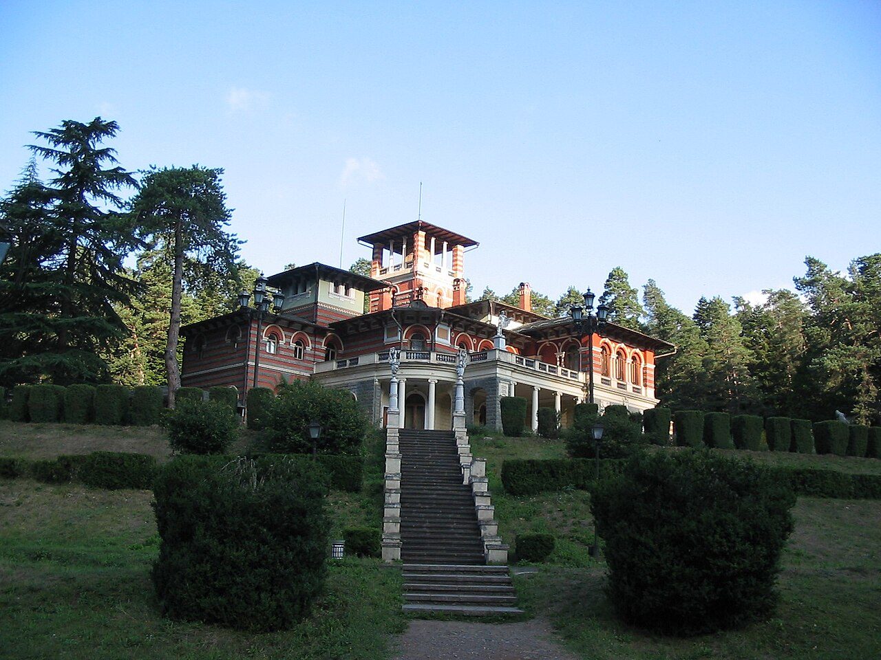 Romanov Palace